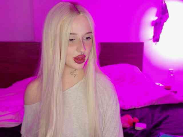 lolykari webcam