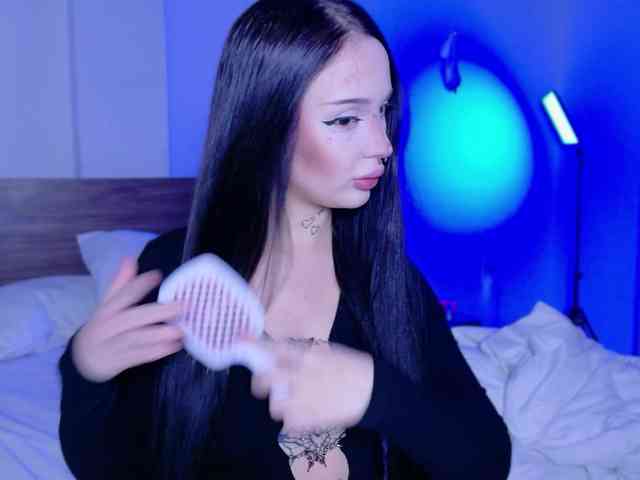 lolykari webcam