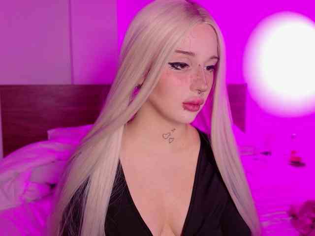 lolykari webcam