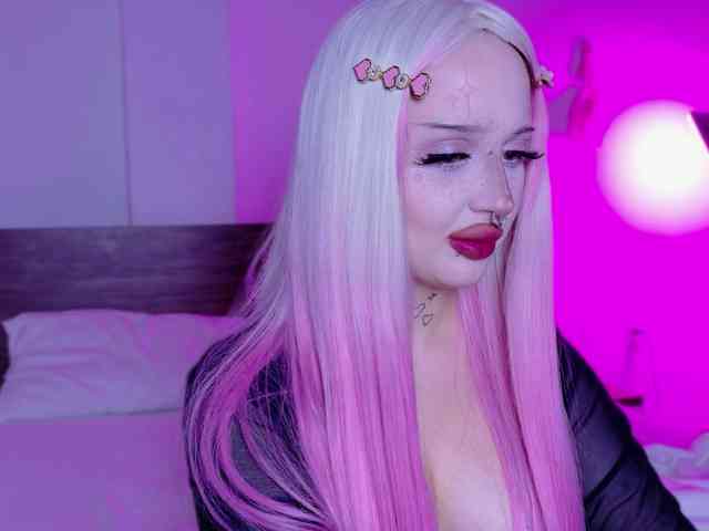 lolykari webcam