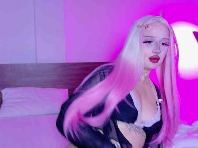lolykari webcam