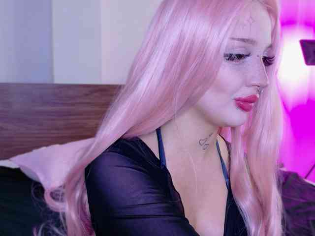 lolykari webcam
