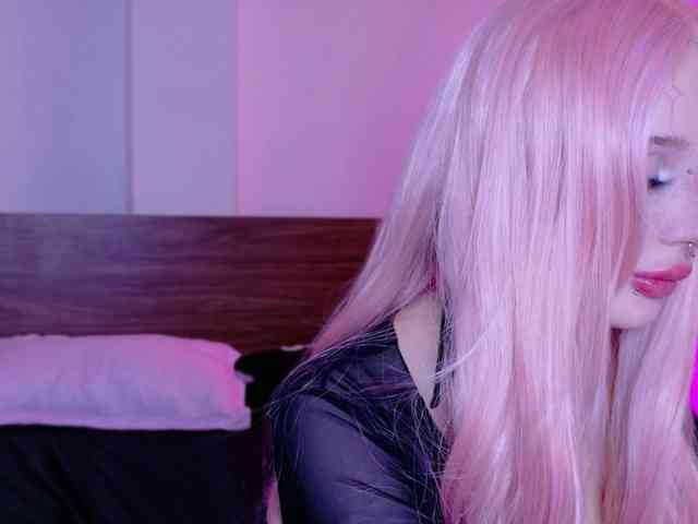 lolykari webcam