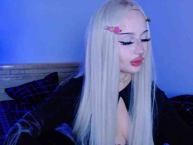 lolykari webcam