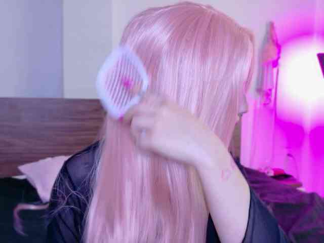 lolykari webcam