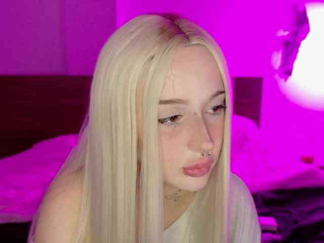 lolykari webcam