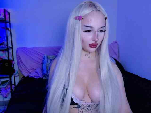 lolykari webcam