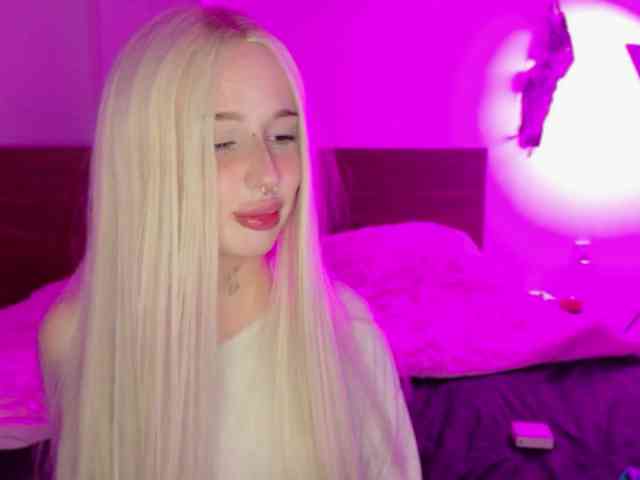 lolykari webcam