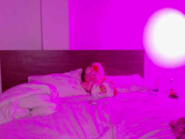 lolykari webcam
