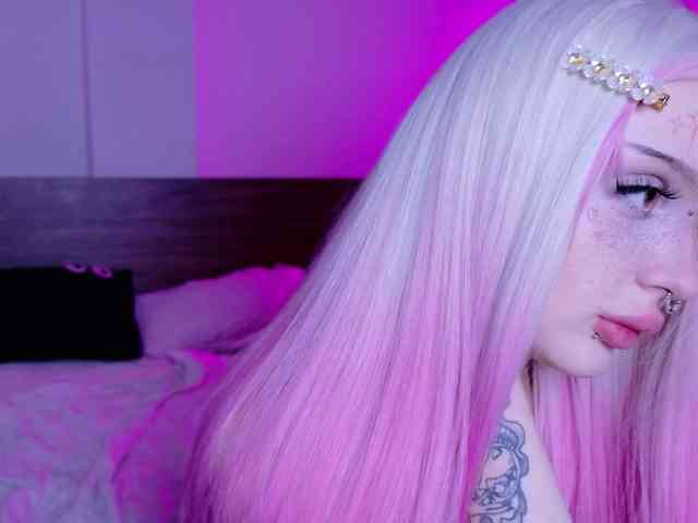 lolykari webcam