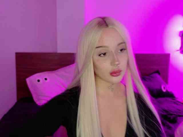 lolykari webcam