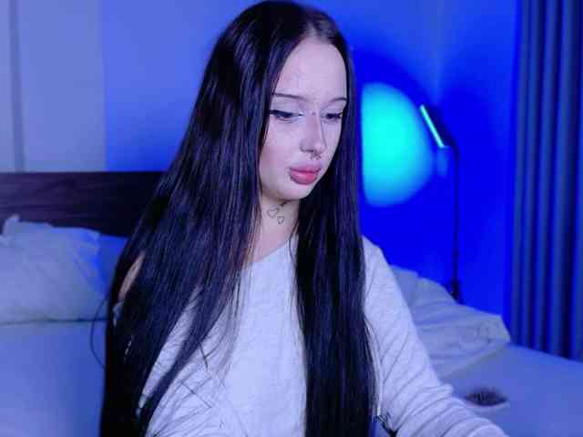 lolykari webcam
