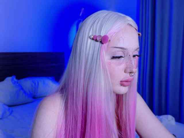 lolykari webcam