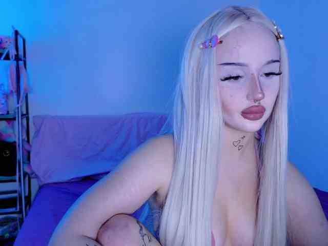 lolykari webcam