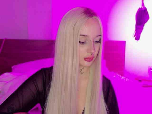 lolykari webcam