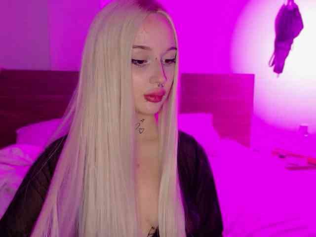lolykari webcam