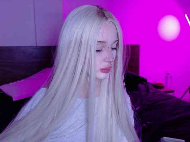 lolykari webcam