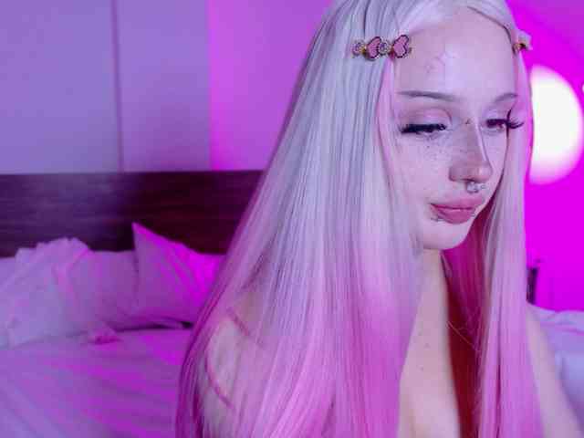 lolykari webcam