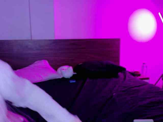 lolykari webcam