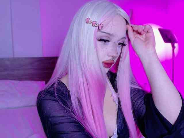 lolykari webcam