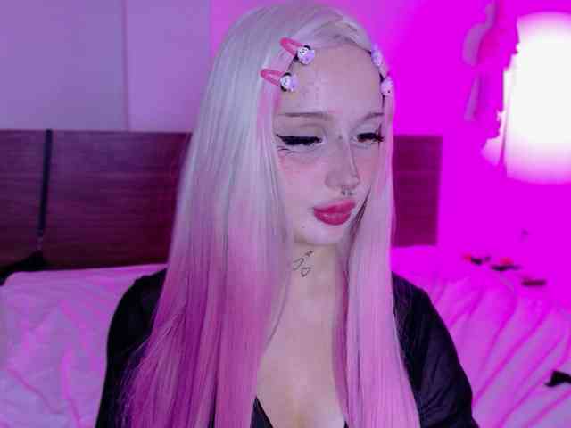lolykari webcam