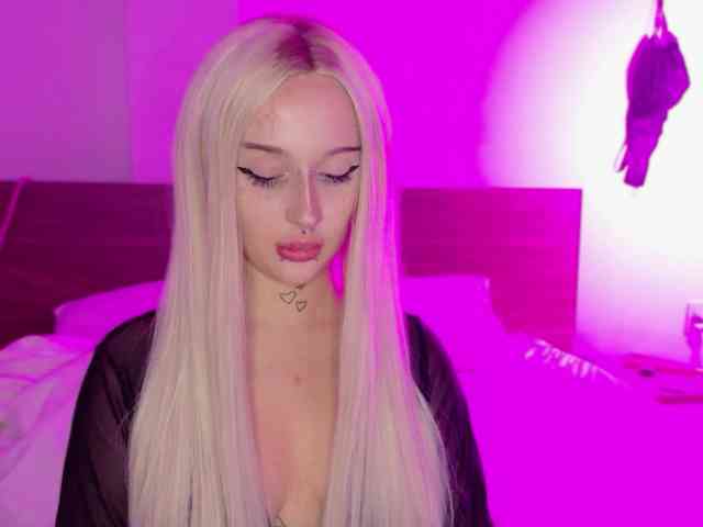 lolykari webcam