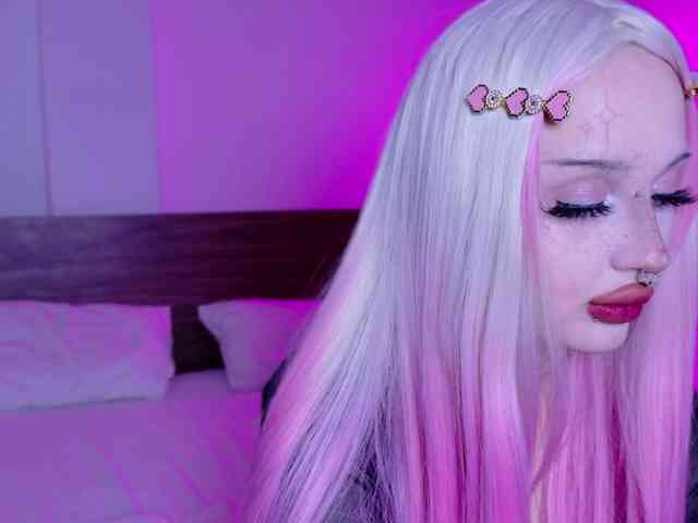 lolykari webcam