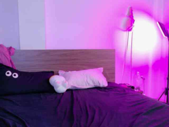 lolykari webcam