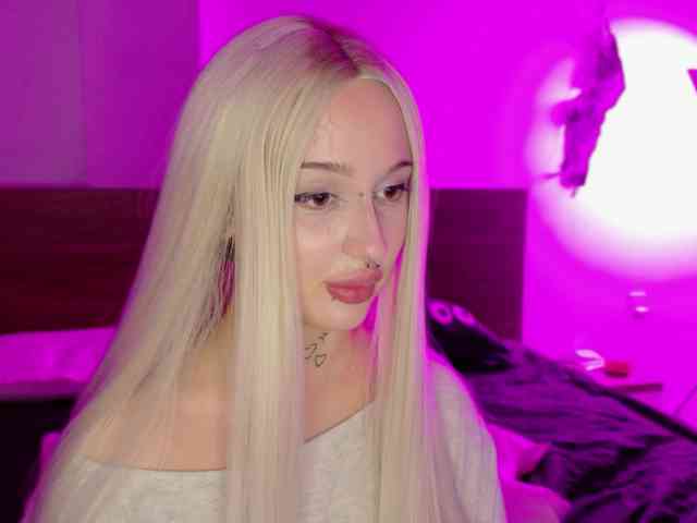 lolykari webcam