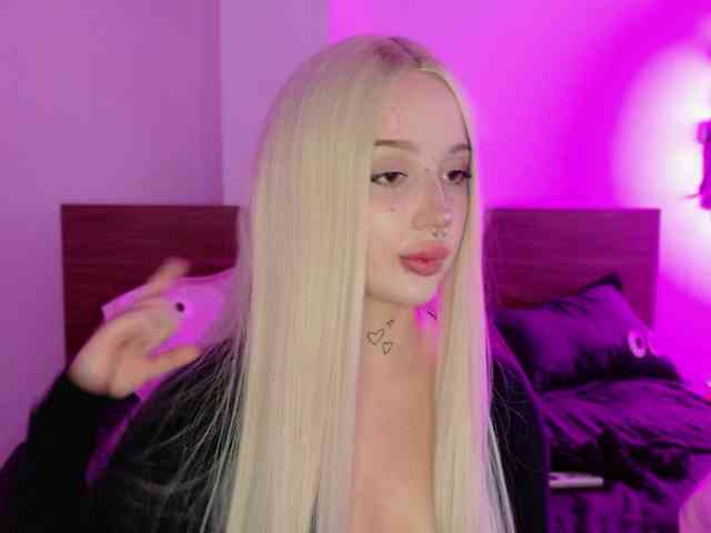 lolykari webcam
