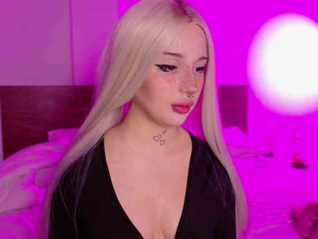 lolykari webcam