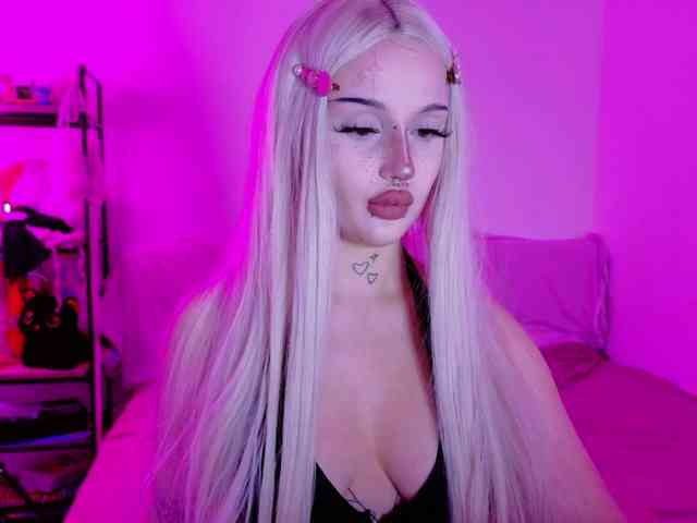lolykari webcam