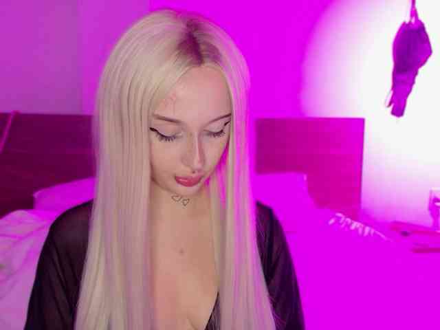 lolykari webcam