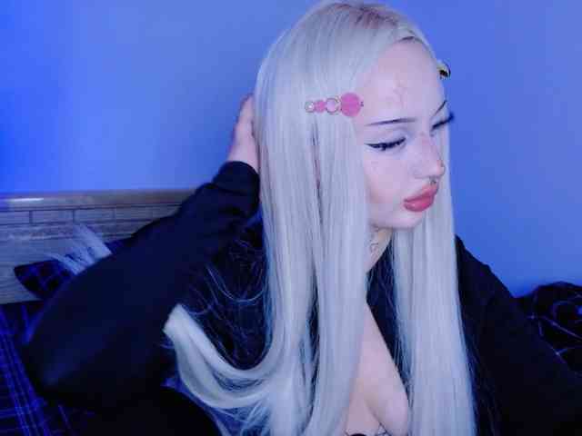 lolykari webcam