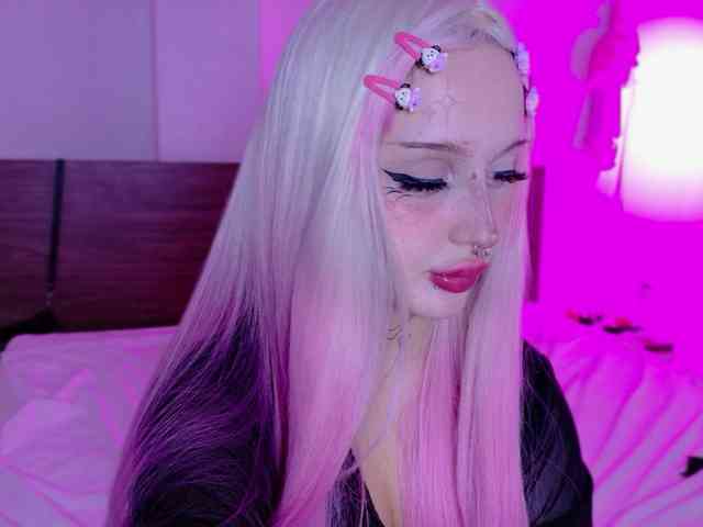 lolykari webcam