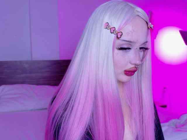 lolykari webcam