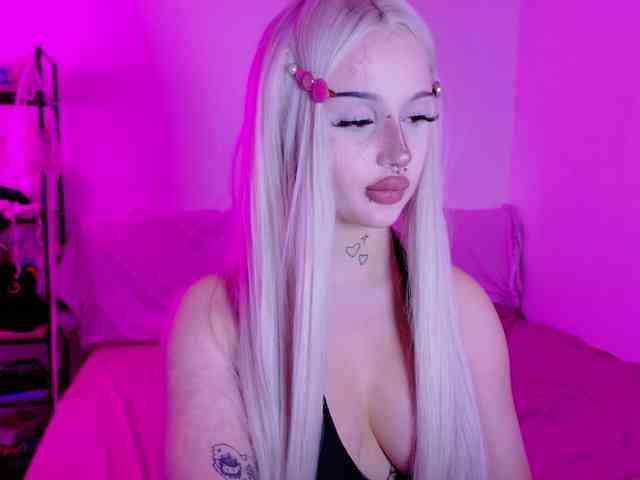 lolykari webcam