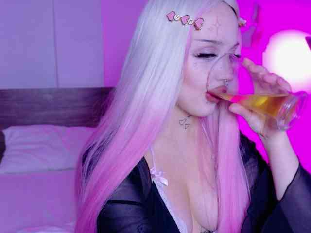 lolykari webcam