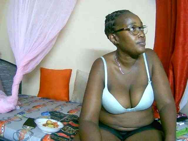 funlovingbabe webcam