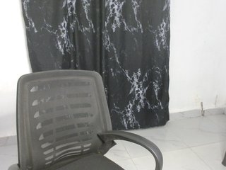 Creamy-blueberry's Live Webcam