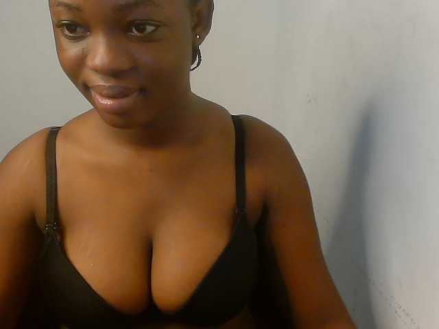 Nasty-fatpussyy's BongaCams show and profile