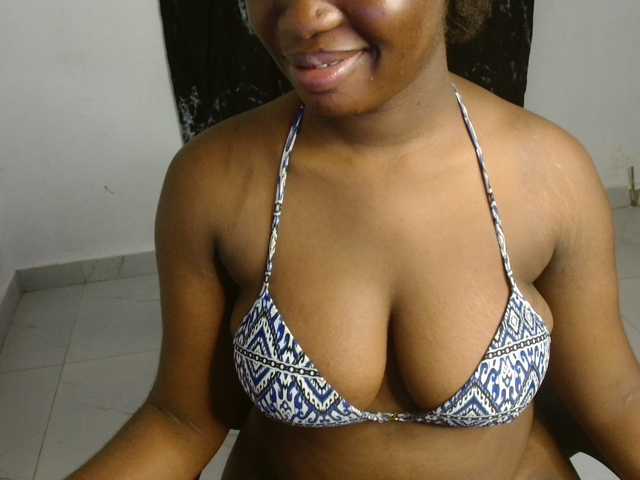 Nasty-fatpussyy