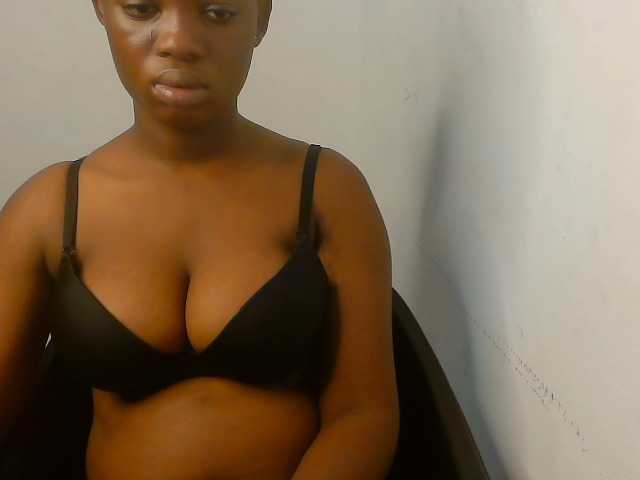 Nasty-fatpussyy's BongaCams show and profile