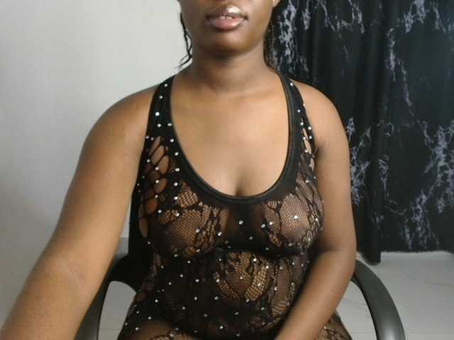 Nasty-fatpussyy webcam bongacams model stream image