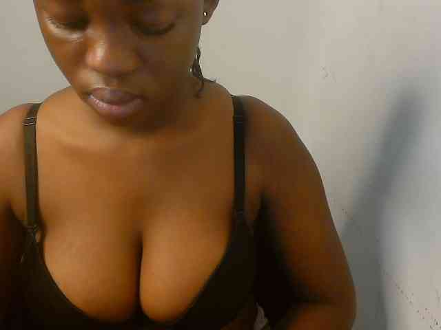 Nasty-fatpussyy webcam