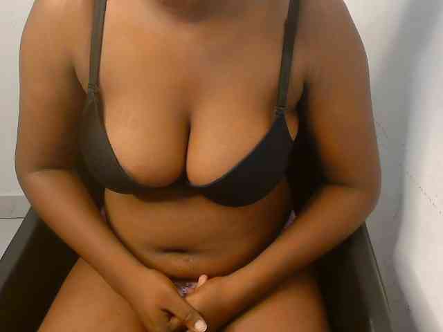 Nasty-fatpussyy webcam