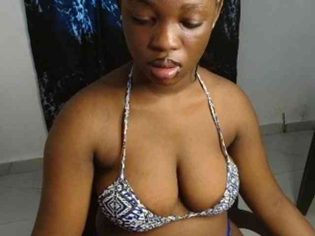 Nasty-fatpussyy
