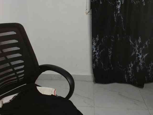 Nasty-fatpussyy webcam