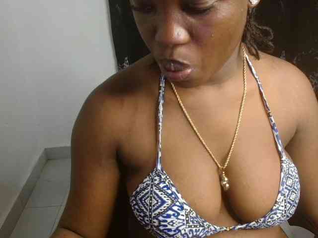 Creamy-blueberry webcam