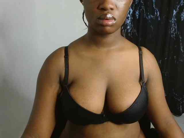 Nasty-fatpussyy webcam